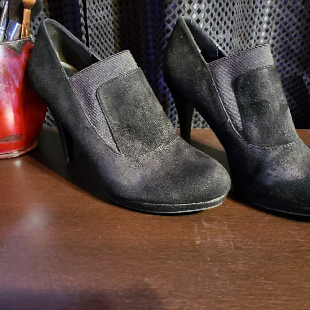 Black Boot heels